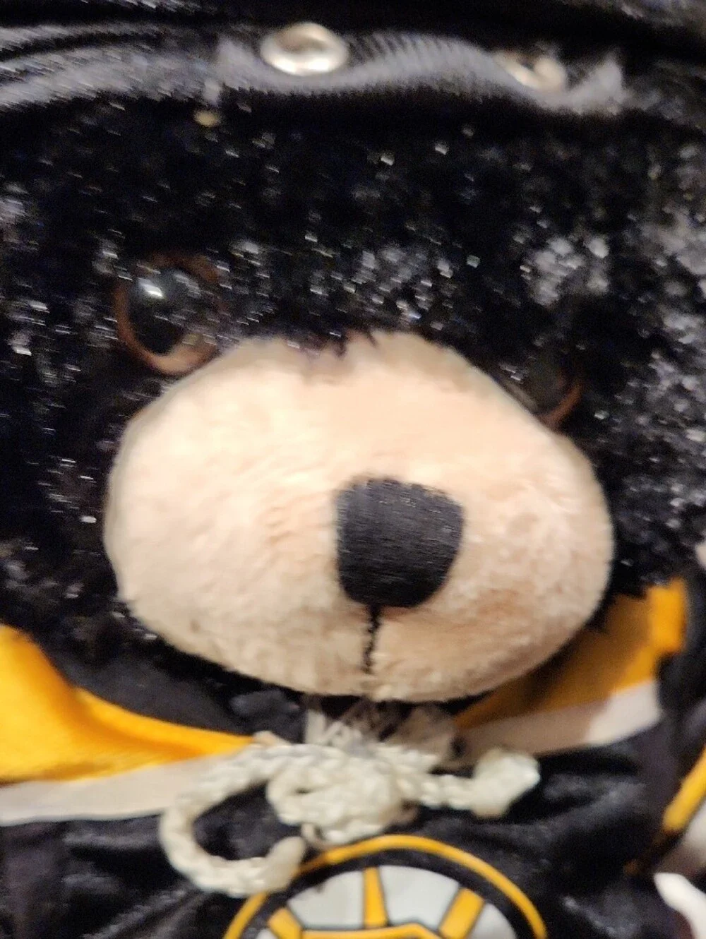EUC Build A Bear Boston Bruins Plush Bear in Black and Yellow Hockey Jersey